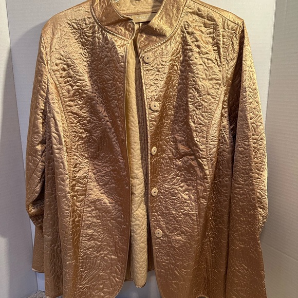 Kate Hill Jackets & Blazers - Kate Hill Metallic waffle Gold Jacket size 1X, Preloved excellent condition